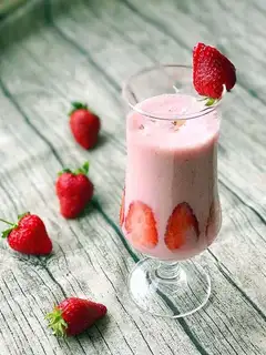 Strawberry shakes