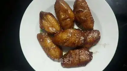 Roast chicken wings