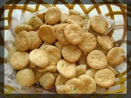 Cheese crackers