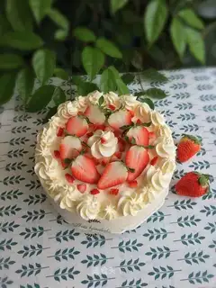Strawberry cake