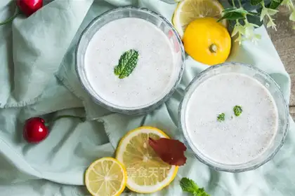 Flamingo yogurt