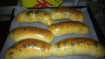 Hot dog bread