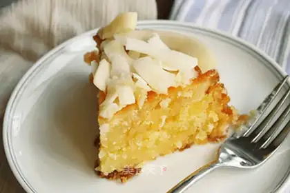 Lemon coconut cake