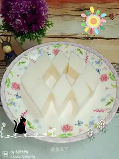 Milk coconut cake