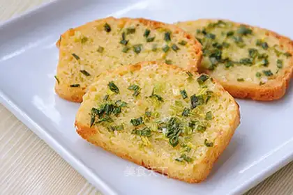 Onion toast