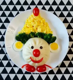 Clown bun