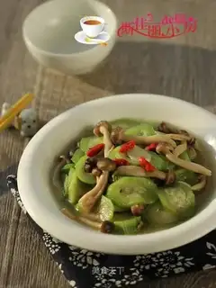 Crab mushrooms and smelts