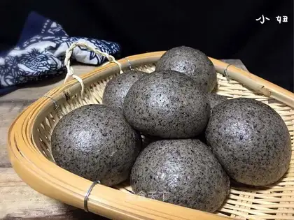 Milk, black and sesame