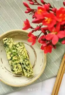 Spinach steamed eggs