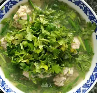 Fishball soup