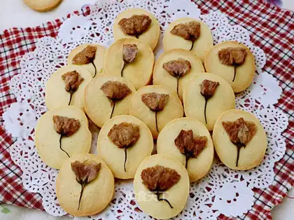 Cherry cookies