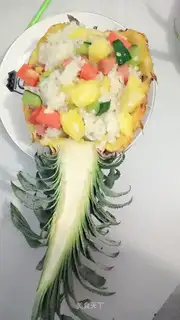 Pineapple rice