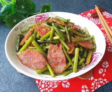 Garlic fried sausage