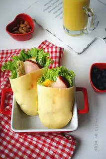 Carrot bag of bread