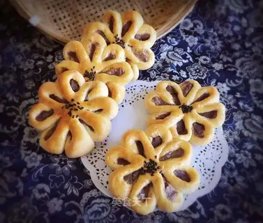 Red Bean Sand Bread