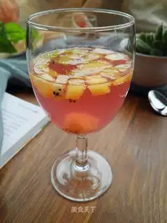 Fruit cocktail