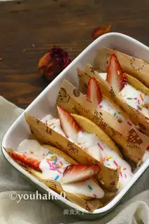 Butter strawberry sandwich