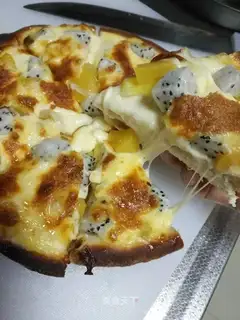 Homemade fruit pizza
