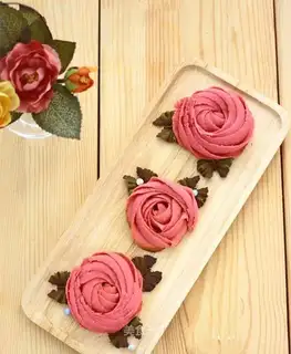 Rose cookies