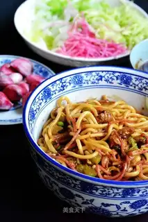 Old Beijing noodles