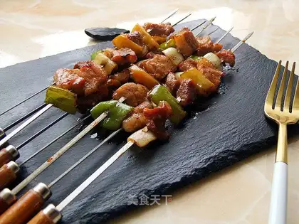Five-coloured vegetable meat string
