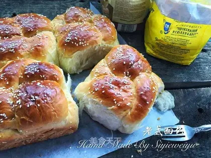 Old light milk bread