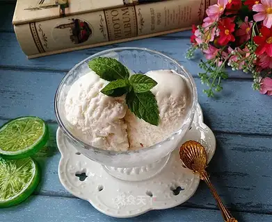 Banana milk ice cream