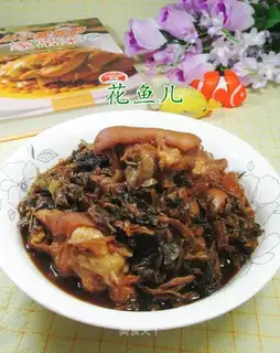 Plum-dry pig hoof