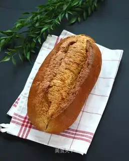 Black wheat bread