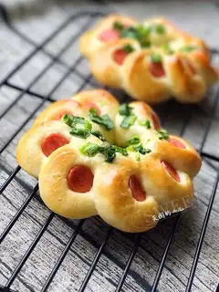 Hot dog bag onions