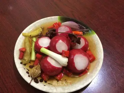 Cherry carrot pickles