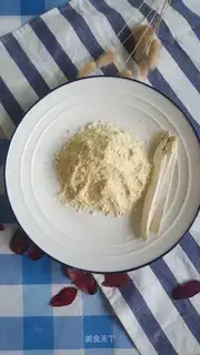 Homemade baby spleen rice powder