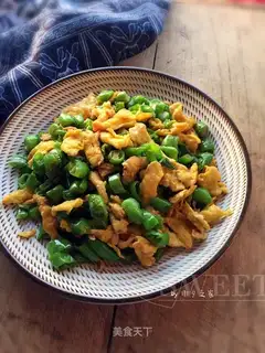 Pepper fried eggs