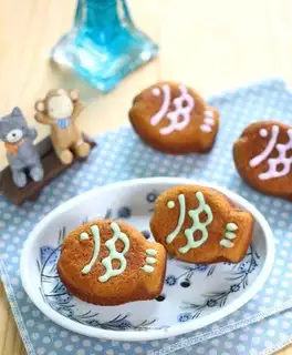 Fish caramel Madeleine