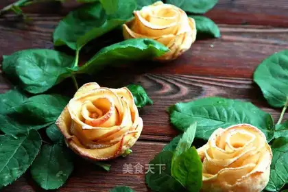 Apple roses