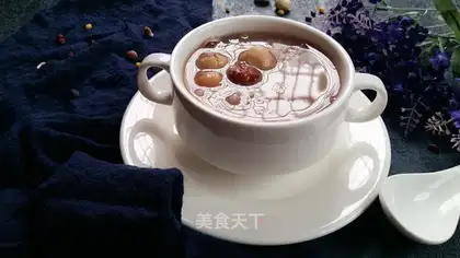 The green beans are wet to feed soup
