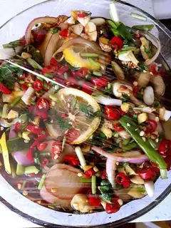 Sour chicken claws
