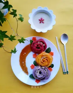 Colored roses, fried dumplings