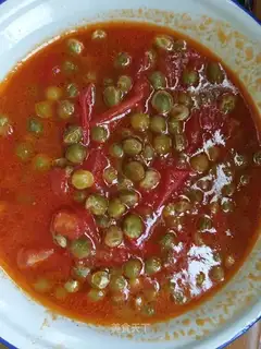 Tomato fried peas