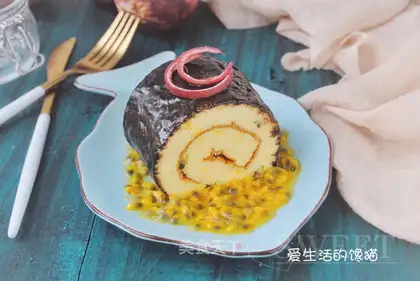 Pistol cake rolls