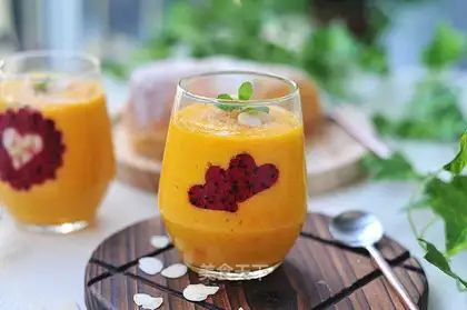 Mango almonds and moose