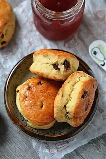Cranberry scon