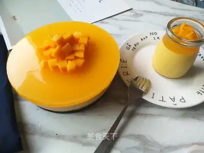 Mango yogurt mousse