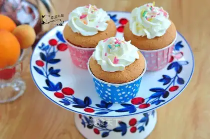Lemon cupcakes