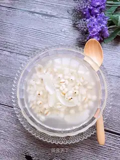 Porridge of rice lilies