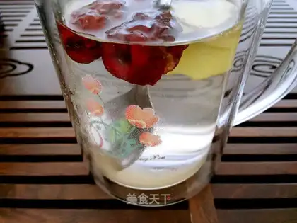 Honey ginger palm tea