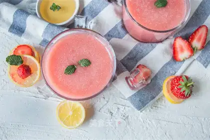 Strawberry juice