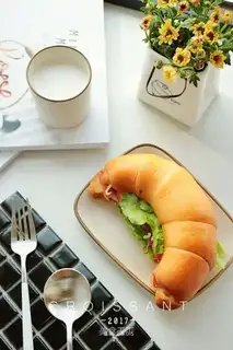 Bullhorn Burger