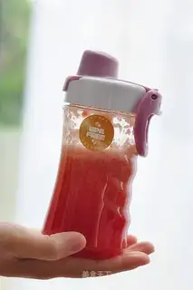 Paprika tomato juice