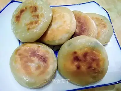 Onion pork pie